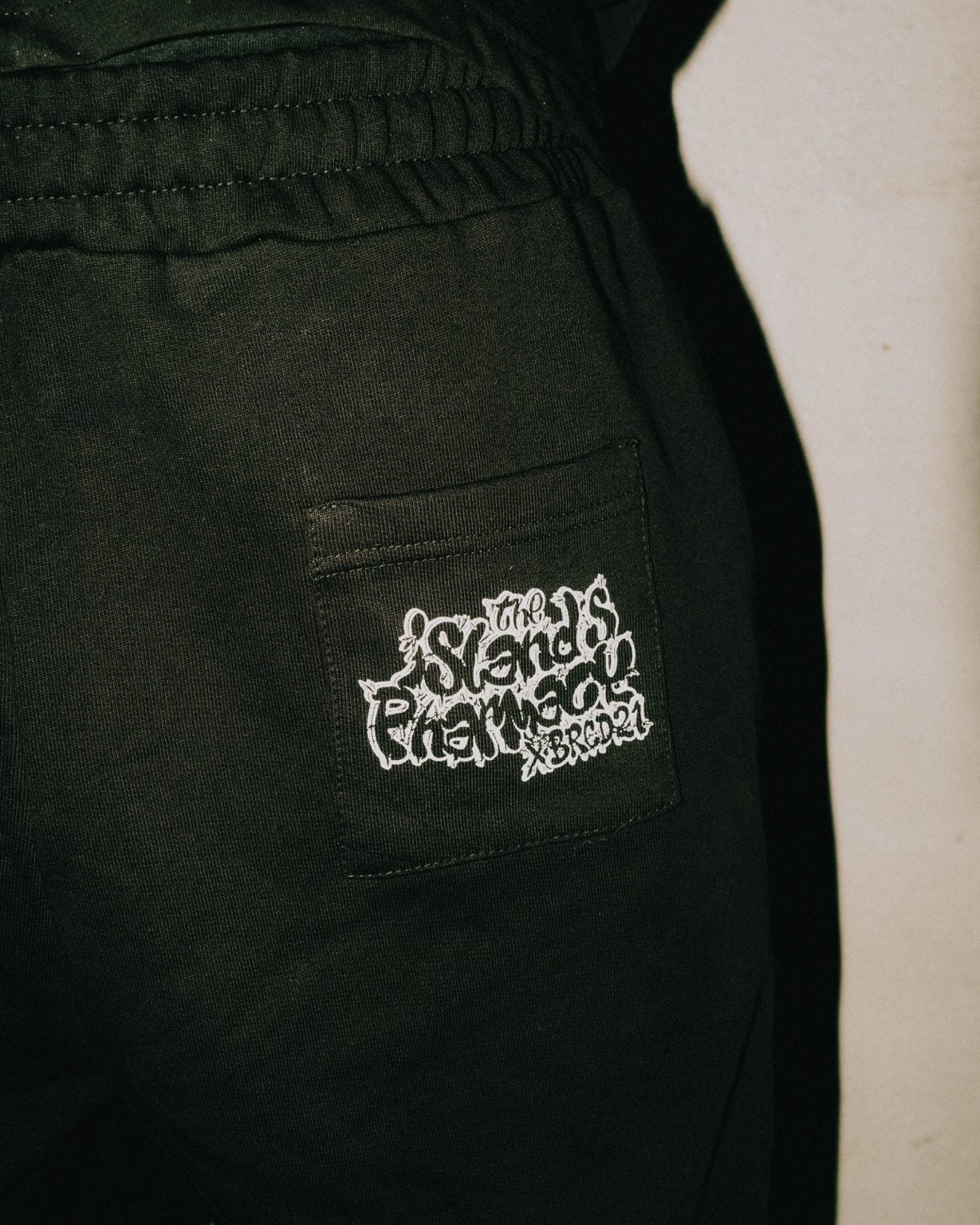 TOO HIGH BLACK SHORT SET